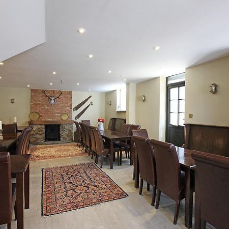 The Plough Inn Dorking Extérieur photo