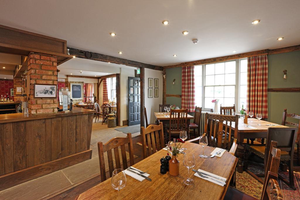 The Plough Inn Dorking Extérieur photo